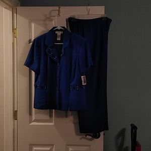 NWT Sag Harbor Blue Pant Suit w/Bead Accents - 14